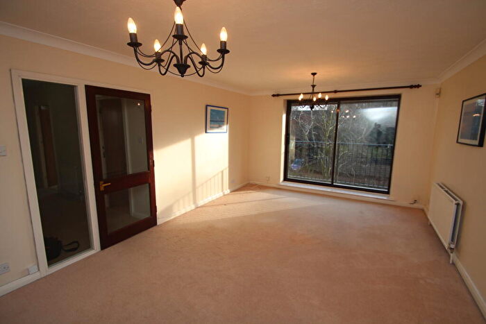 2 Bedroom Flat To Rent In Chepstow Road, Croydon, CR0