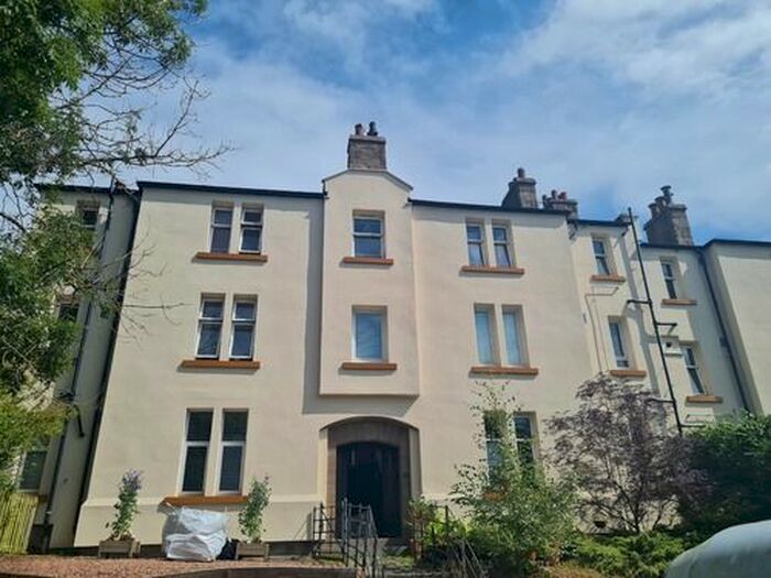 1 Bedroom Flat To Rent In Fullarton Street, Dundee, DD3