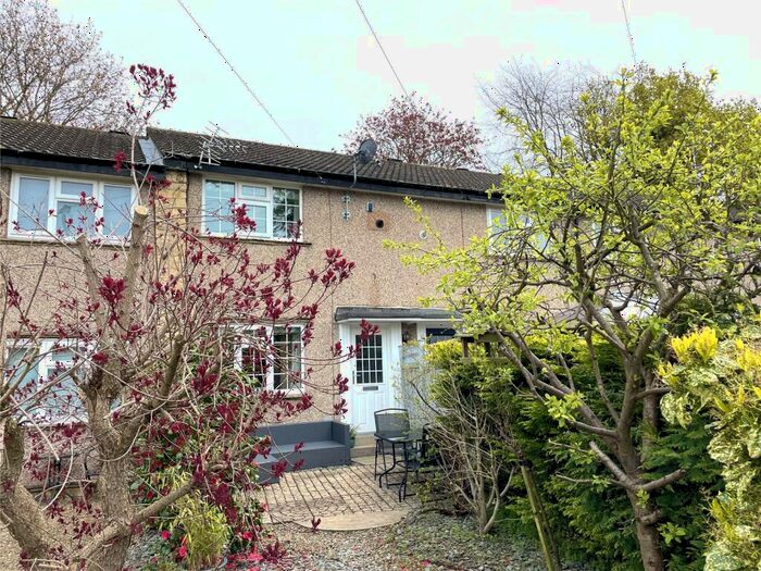 2 Bedroom Terraced House To Rent In Grove Gardens, Boston Spa, LS23