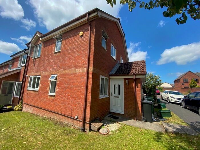 2 Bedroom Semi-Detached House To Rent In Ormonds Close, Bradley Stoke, Bristol, BS32