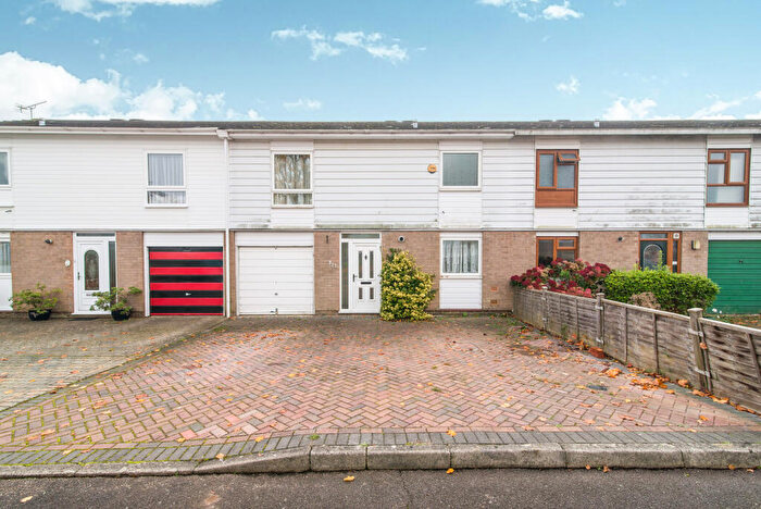 3 Bedroom House To Rent In Basingstoke, RG24