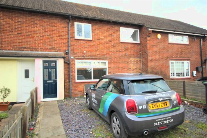 3 Bedroom Property To Rent In Queensway, Ongar, CM5