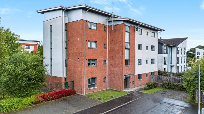 2 Bedroom Flat For Sale In Beardmore Place, Dalmuir, G81