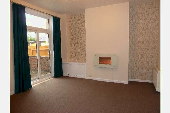1 Bedroom Flat To Rent In A Watkin Lane, Preston, Lancashire, PR5