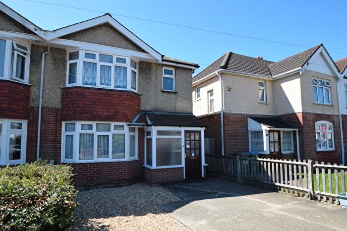 3 Bedroom House To Rent In Bassett, SO16
