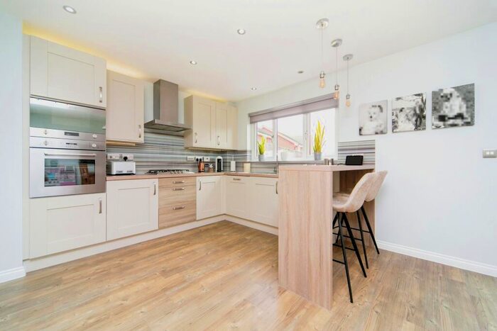 4 Bedroom Detached House For Sale In Atholl Duncan Drive, Wirral, CH49