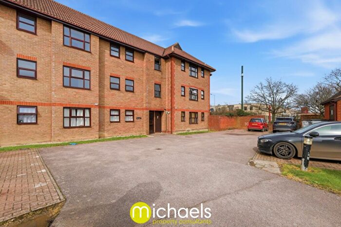 2 Bedroom Apartment For Sale In Hanbury Gardens, Highwoods, Colchester, CO4