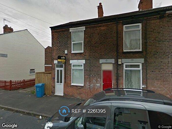 2 Bedroom End Of Terrace House To Rent In Lorraine Street, Hull, HU8
