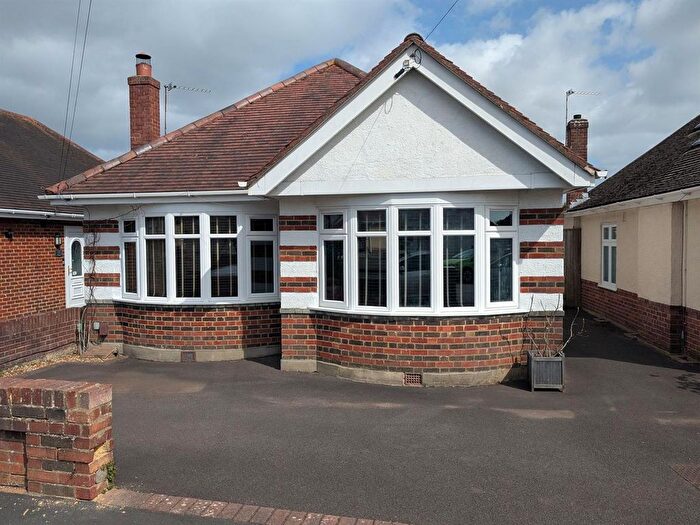2 Bedroom Detached Bungalow For Sale In Newmorton Road, Bournemouth, BH9