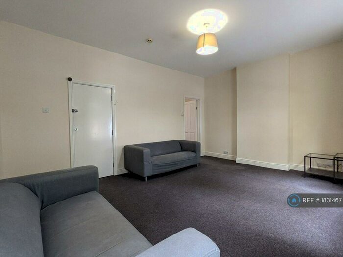 1 Bedroom Flat To Rent In Stetchford, Birmingham, B33