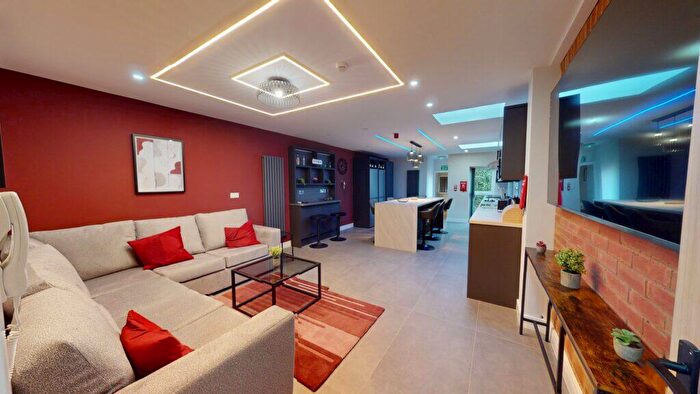 6 Bedroom Detached House To Rent In Hubert Road, Selly Oak, B29