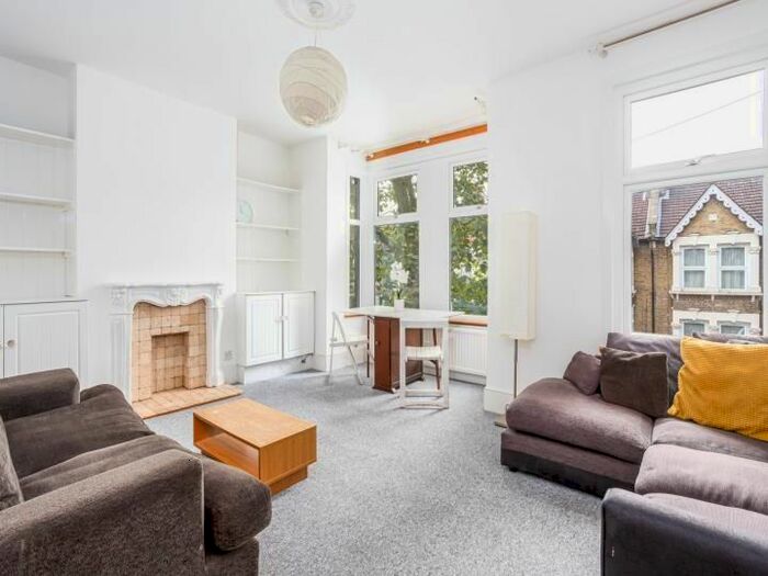 2 Bedroom Flat To Rent In Harold Road, London, E11