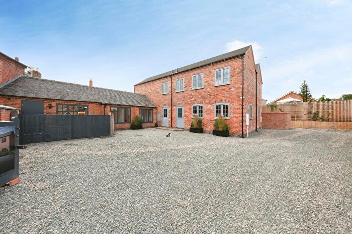 3 Bedroom Semi-Detached House For Sale In Derby Road, Melbourne, Derby, DE73