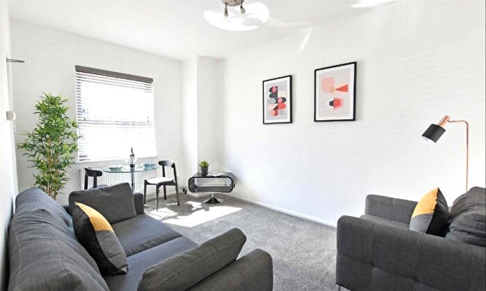 1 Bedroom Apartment To Rent In Orchard Street, Manchester, Greater Manchester, M20