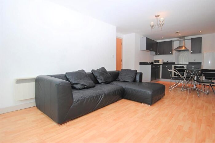 2 Bedroom Flat To Rent In Bath Terrace, London, SE1