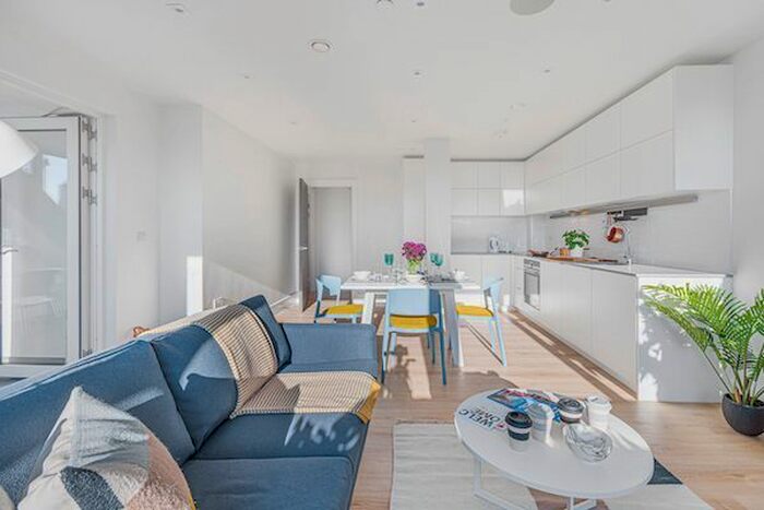 3 Bedroom Flat To Rent In Olympic Way, Wembley, HA9