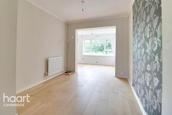 3 Bedroom End Of Terrace House To Rent In Long Reach Road, Cambridge, CB4