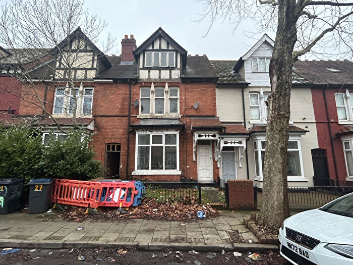 5 Bedroom Terraced House For Sale In Lansdowne Road, Handsworth, Birmingham, West Midlands, B21