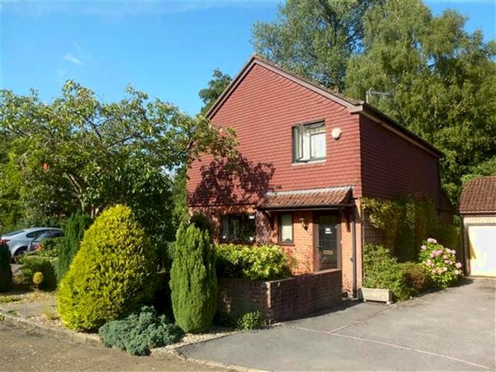 4 Bedroom Property To Rent In Vimoutiers Court, Fordingbridge, SP6