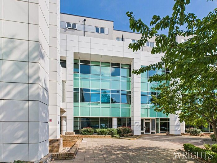 2 Bedroom Apartment To Rent In Bessemer Road, Welwyn Garden City, AL7