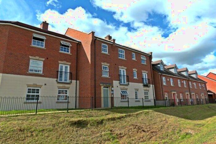 2 Bedroom Flat To Rent In Eden Walk, Bingham, Nottingham, NG13