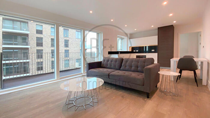 1 Bedroom Apartment To Rent In Pegler Square, Kidbrooke Village, London, SE3