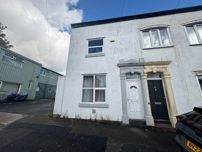 2 Bedroom Terraced House To Rent In Raglan Street Preston, PR2