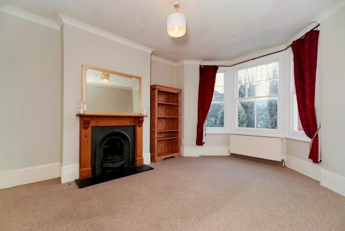2 Bedroom Flat To Rent In Mycenae Road, Blackheath, SE3