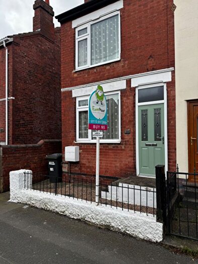 3 Bedroom Semi-detached House For Sale In Park Road, Ilkeston, Derbyshire, DE7