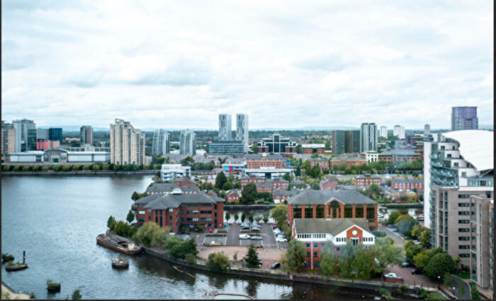 2 Bedroom Apartment To Rent In Apartment A, Wharf End, M17