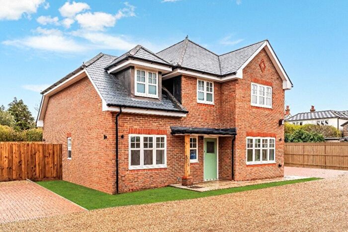 4 Bedroom Detached House For Sale In Guildford Road, Bisley, Woking, GU24