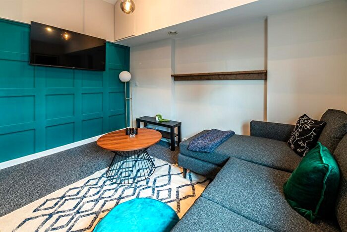 1 Bedroom Apartment To Rent In Room The Maze, The Arboretum, NG1