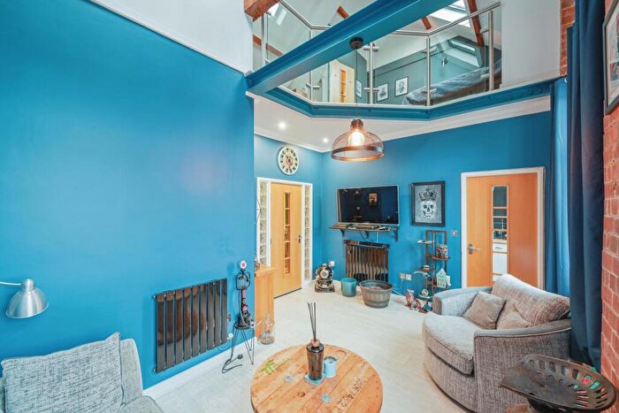 1 Bedroom Flat For Sale In Horninglow Street, Burton-on-Trent, Staffordshire, DE14