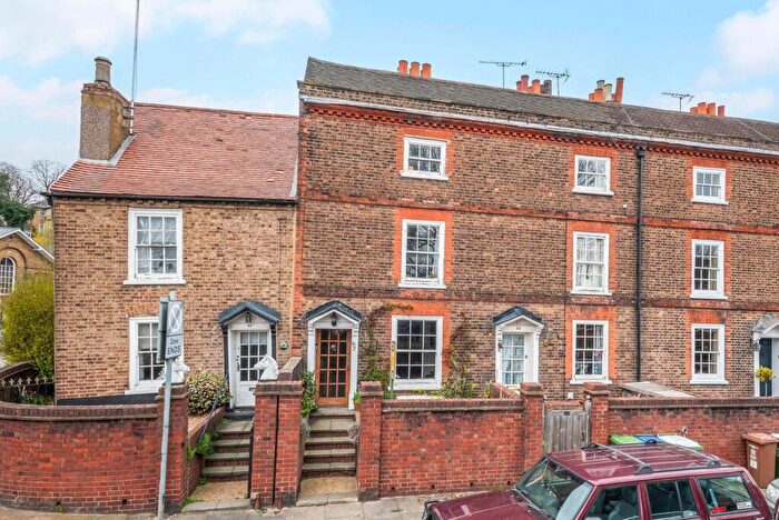 Terraced House For Sale In Bexley Lane, Crayford, Dartford, DA1