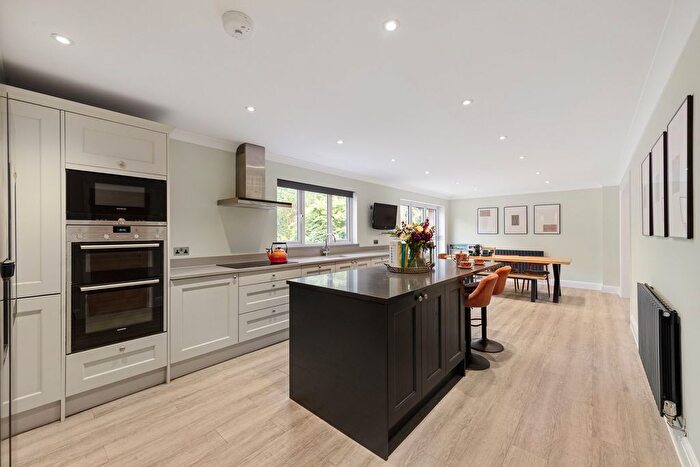 5 Bedroom Detached House For Sale In Fen Pond Road, Ightham, TN15