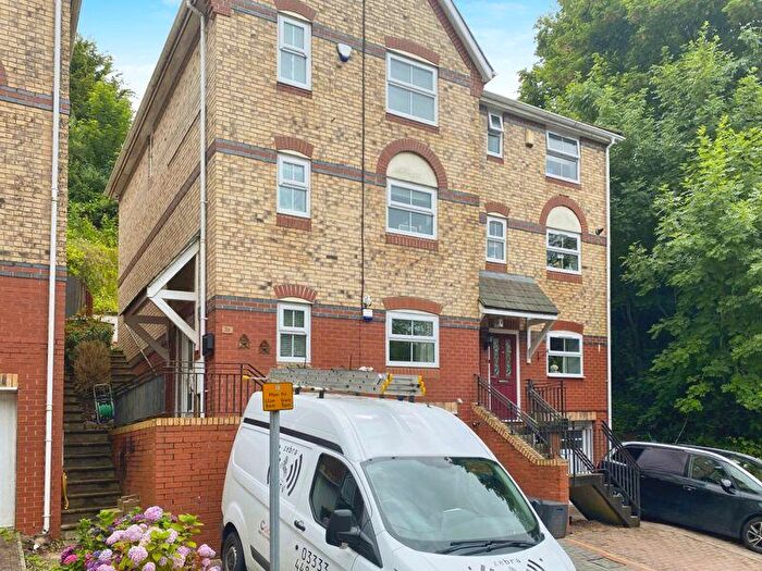 1 Bedroom Flat To Rent In Bed Flat. Furnished. Stow Park Drive, Newport, NP20