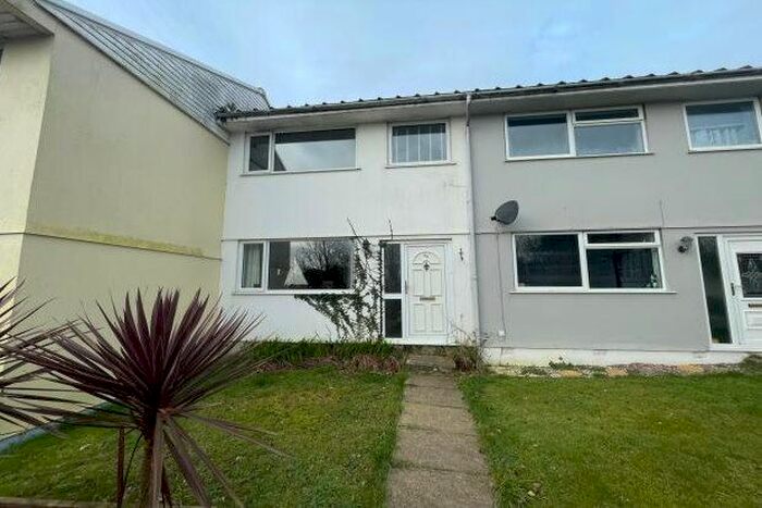 3 Bedroom Terraced House To Rent In Valley View, Liskeard, PL14