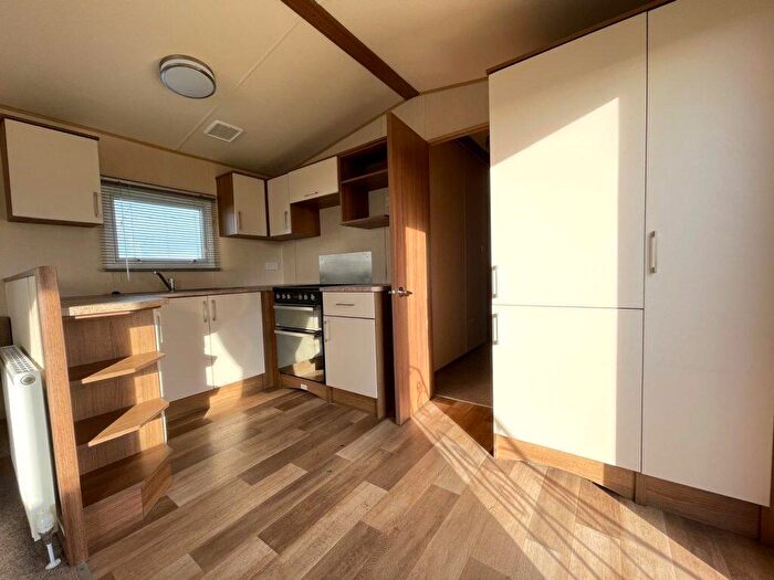 2 Bedroom Park Home For Sale In Seal Bay Resort, PO20