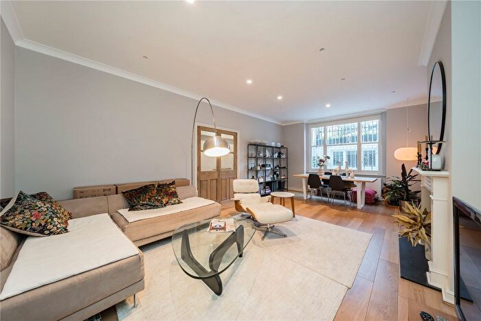 2 Bedroom Flat To Rent In Cornwall Gardens, London, SW7