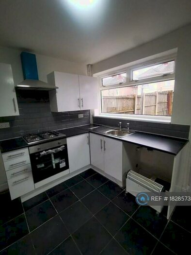 3 Bedroom Terraced House To Rent In Marsh Avenue, Bootle, L20