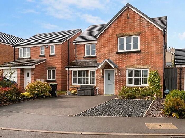 4 Bedroom Detached House For Sale In Maes Pedr, Carmarthen, SA31