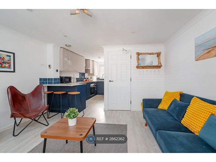 3 Bedroom Terraced House To Rent In Norwich Road, Bournemouth, BH2