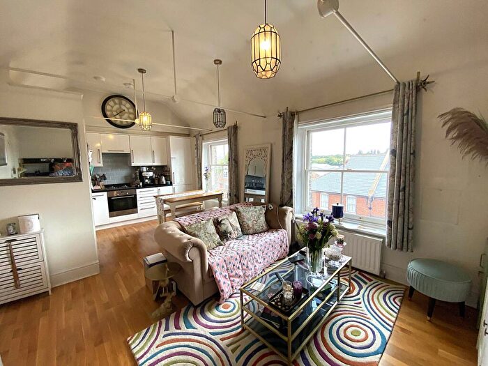 1 Bedroom Apartment To Rent In Saddlery House, Canterbury, CT1