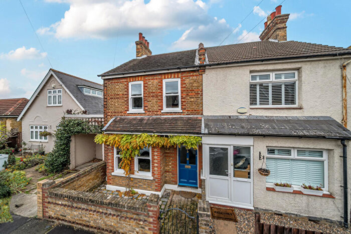 3 Bedroom Semi Detached House For Sale In Suffolk Road, Sidcup, DA14