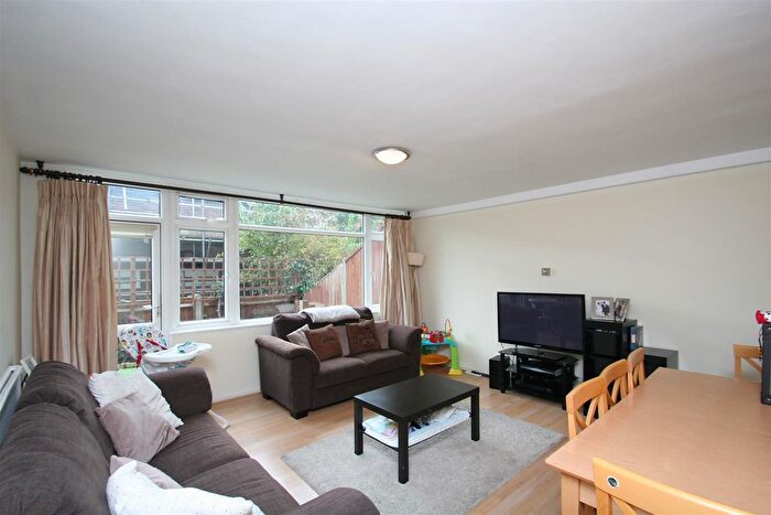 3 Bedroom Property To Rent In Sawkins Close, London, SW19