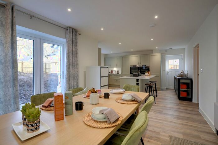 5 Bedroom Detached House For Sale In Blenheim Terrace, Bovey Tracey, Newton Abbot, TQ13