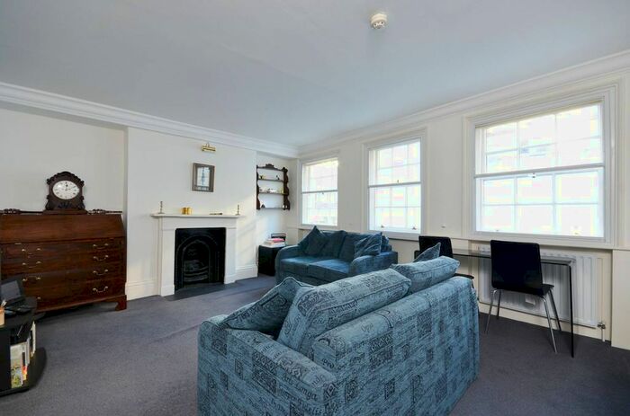 1 Bedroom Flat To Rent In Cornhill, City, London, EC3V