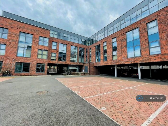 1 Bedroom Flat To Rent In Traffic Street, Nottingham, NG2