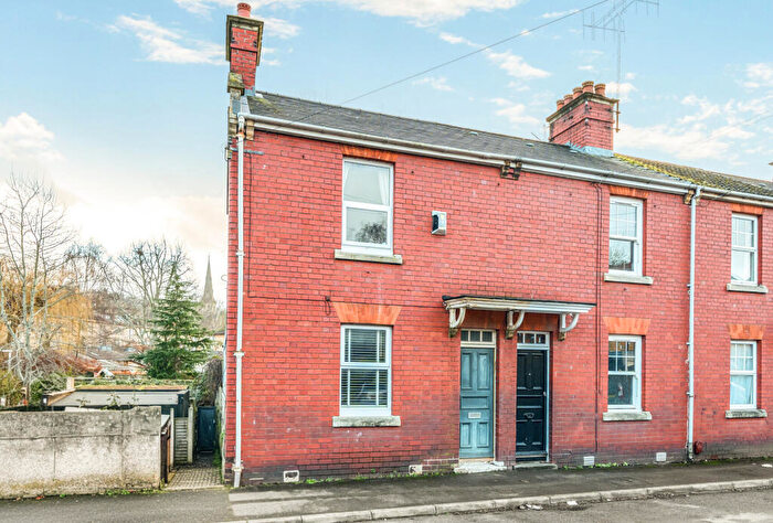 2 Bedroom End Of Terrace House For Sale In Broadway, Bath, Somerset, BA2