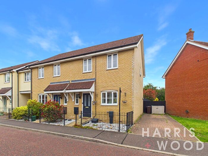 3 Bedroom End Of Terrace House For Sale In Gratian Close, Highwoods, Colchester, Essex, CO4